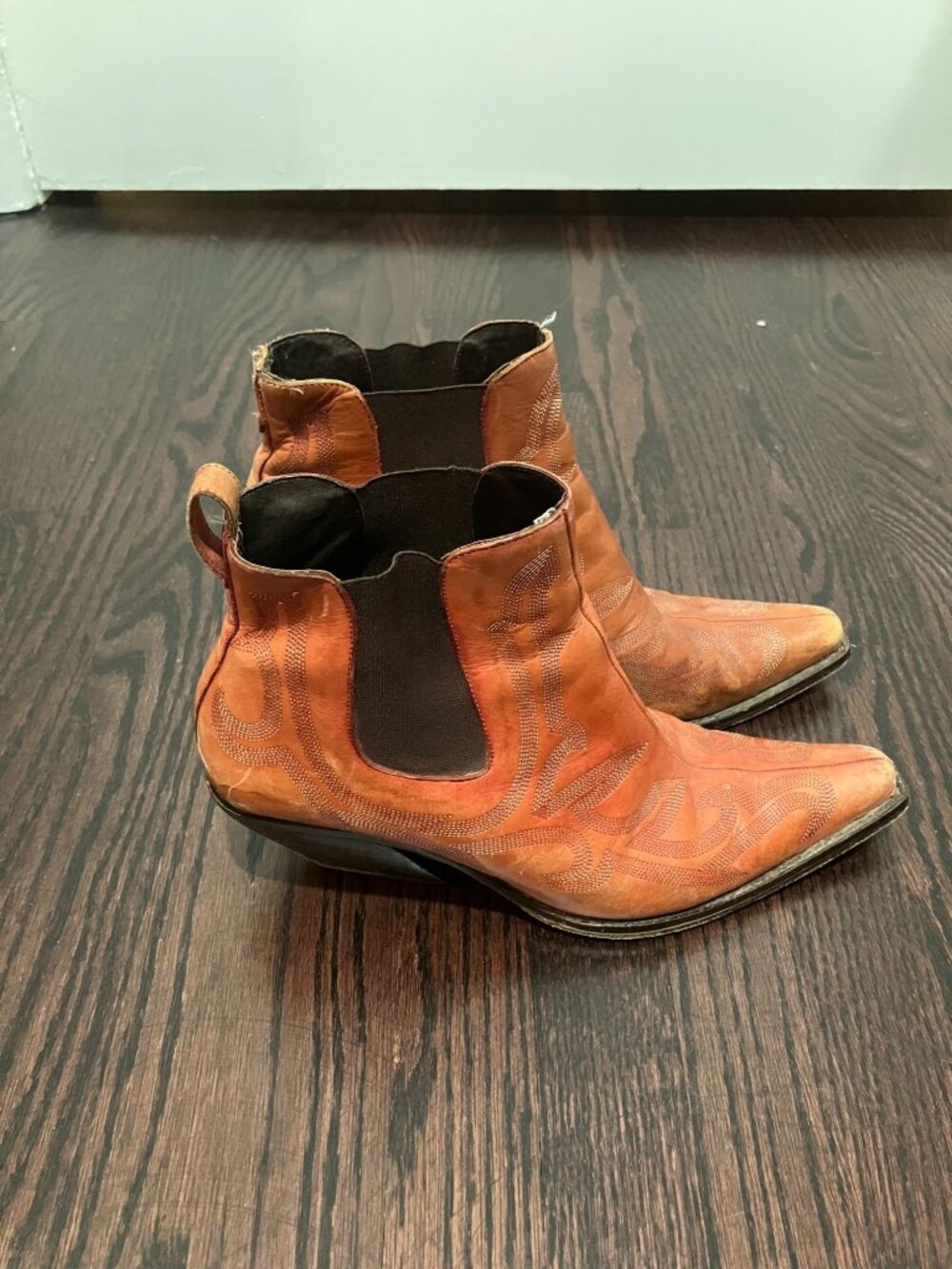 Western Style Women's Leather Ankle Boots, Tan, Size 8.5M